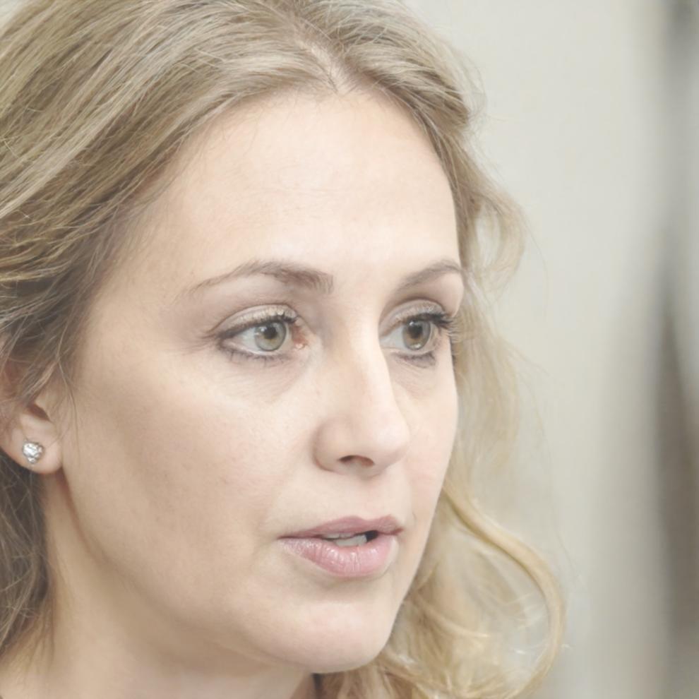 Lena Hartmann Finanzexpertin